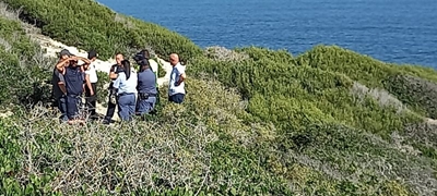 Body found on rocks below Cecil Sheppard Street