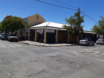 "Die Smouse" closing its doors