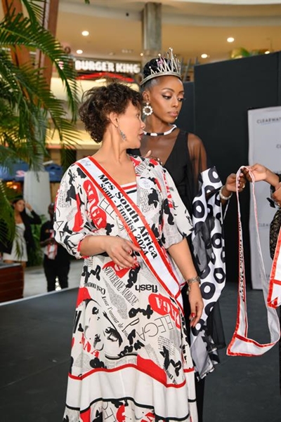 Vicky spreads her wings at Mrs SA