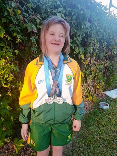 One gold and two silver medals for Minke