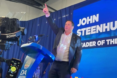 ‘You cannot trust them’: Steenhuisen warns against voting for small parties