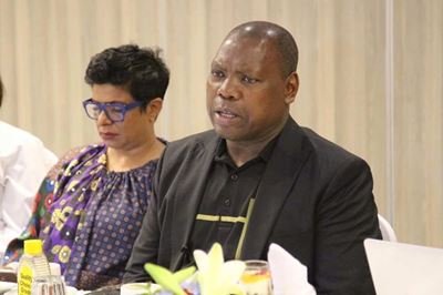 Ramaphosa defends disgraced Mkhize