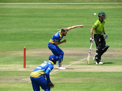 Cape Cobras knak Warriors op Oudtshoorn