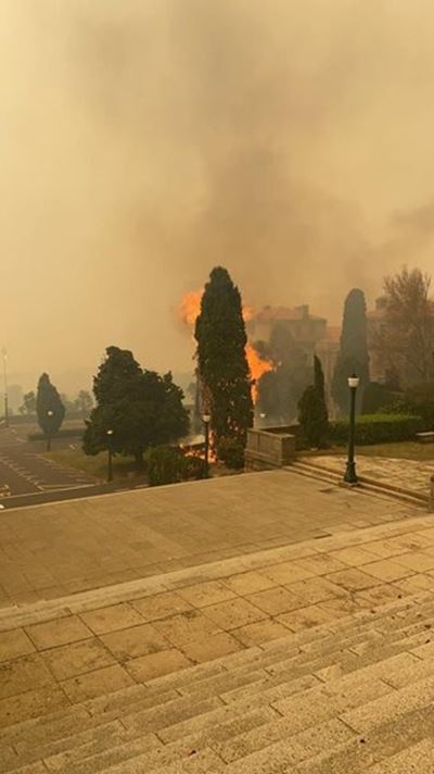 UCT students evacuated as fire spreads 