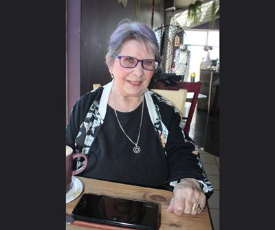 Veteran drama teacher retires after a lifetime on stage