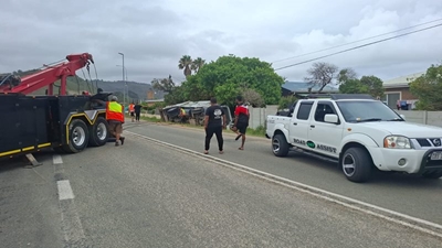 Lanes closed following accident in Great Brak River