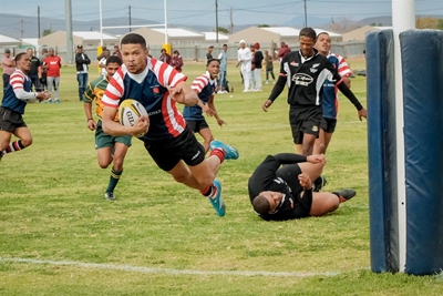 Roses wen derby teen All Blacks