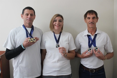 Atlete skitter by Vrystaat-meesters-atletiekbyeenkoms