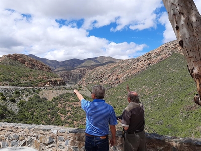 Self-drive guided geology tours 