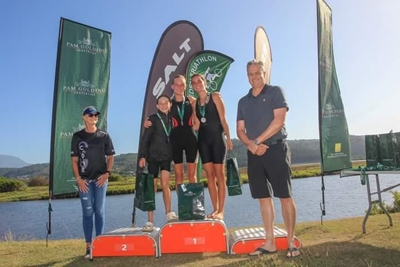 Driekampers op pad na Maselspoort