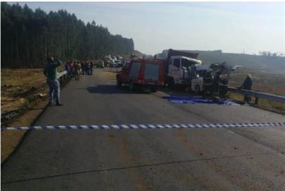 KZN accident: 11 people killed in horror crash