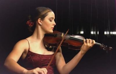 Violinist wins SA contest at 13