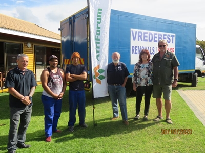 AfriForum en gemeenskap dra by vir boere in nood