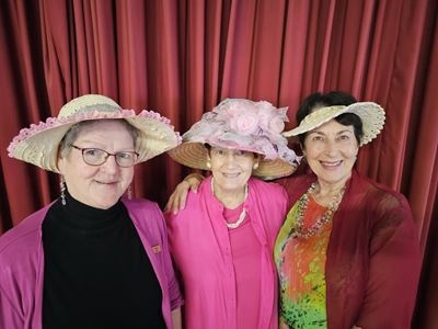 Voëlvlei VLV vier 90 jaar met koek-kunswerke