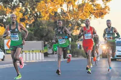Elroy and Lloyd shine at marathons