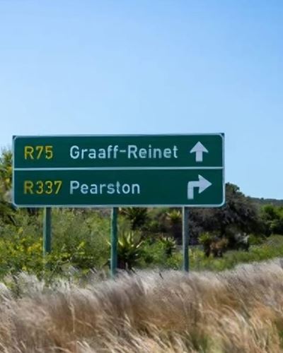 DA demands answers over Graaff-Reinet name change