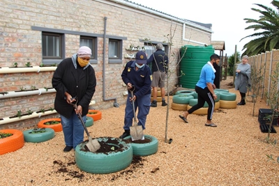 Werkskepping deur tuinprojek
