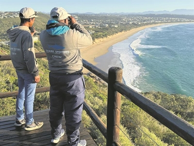 Shark Spotters Plett receive financial help