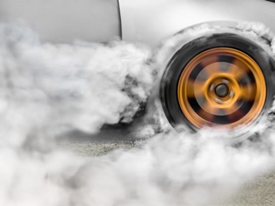 Officers arrest speeding groom late to his own wedding