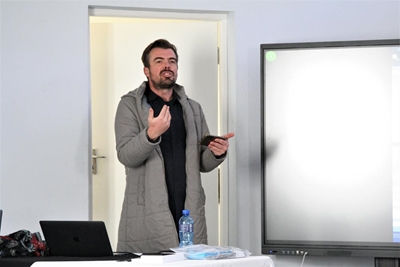 Free media training at tourism office