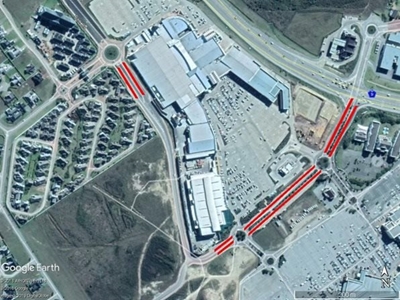 Roadworks at the Mall