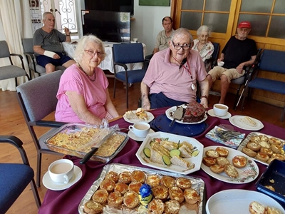 Arthur Knott-Craig celebrates 94th birthday