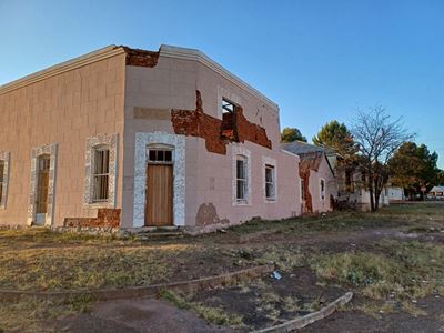 EC small towns in crisis