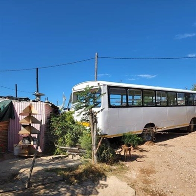 Bus tref vrou, 5 wonings