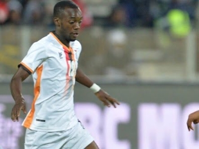 Pirates close the gap on Sundowns