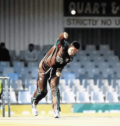 Local player makes his debut for Warriors