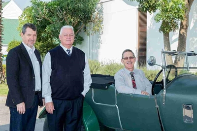 Old cars wave PW Botha College goodbye
