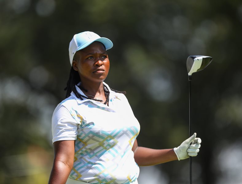 Amateur Black Female Golfer Telegraph