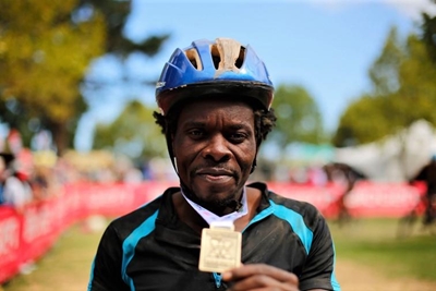 Gardener from Friemersheim fulfils cycling dream