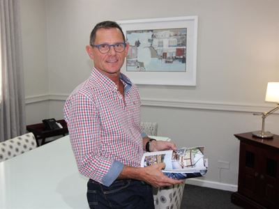 Pieter van Rensburg welcomed at Lew Geffen Sotheby's