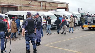 Law enforcement acts against illegal taxi operators