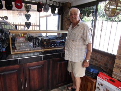 Besonderse geskenk vir Piet op sy 80ste