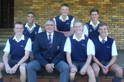 Oakdale-atlete verbeter rekords