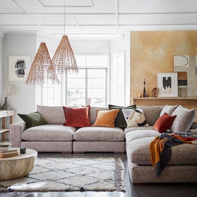 How to decorate your living room