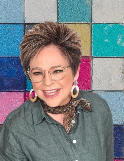 Lewe 'n lewe in volkleur, sê Lynette Beer