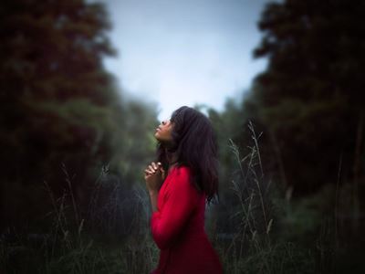 Youth invited to prayer event at park