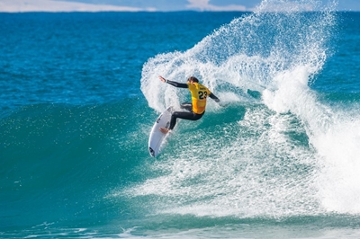 Jordy Smith wows in all-South African clash at Corona Cero Open J-Bay