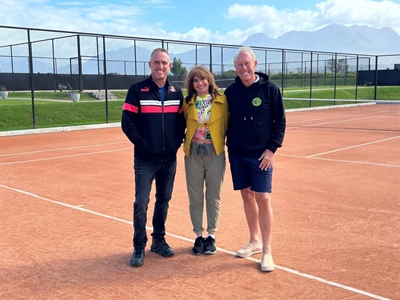 Wimbledon referee visits Telesto courts