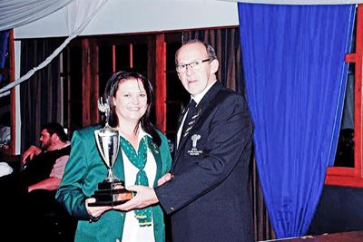 Stilbaai vis die ligakrone uit