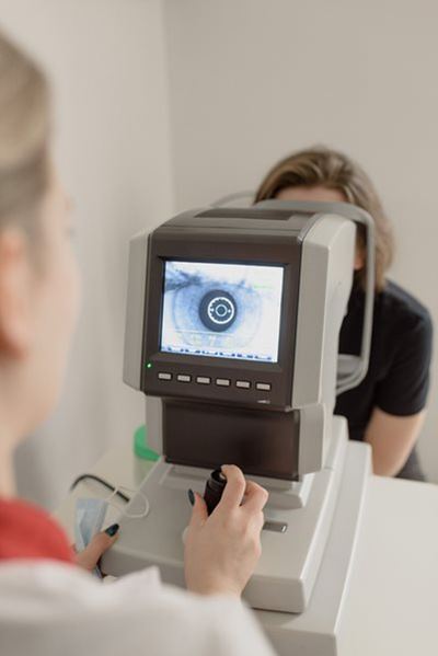 Eye test machines down at Traffic Department in Pacaltsdorp