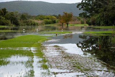 Heavy rains turn golf course into wetland