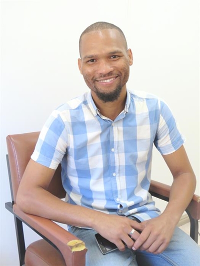 Groot eer vir plaaslike kunstenaar