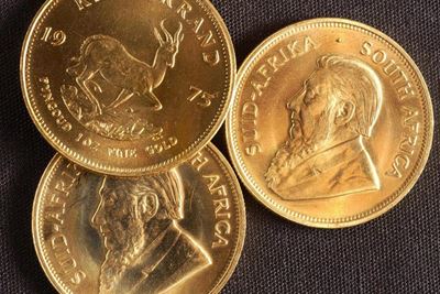 Krugerrande uit winkel se kluis gesteel