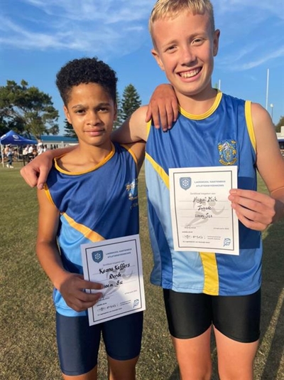 Outies atlete blink uit