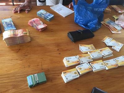 Sassa scammers caught on the N3