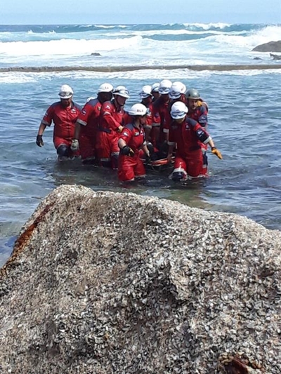 ER24-paramedici is gereed vir gevaar